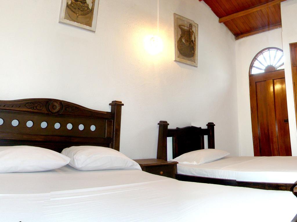 Hotel Casa Vieja Santa Marta  Exterior photo